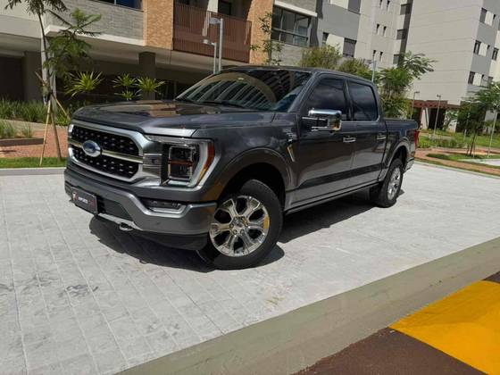 FORD F-150 5.0 V8 GASOLINA CD PLATINUM FX4 AUTOMÁTICO